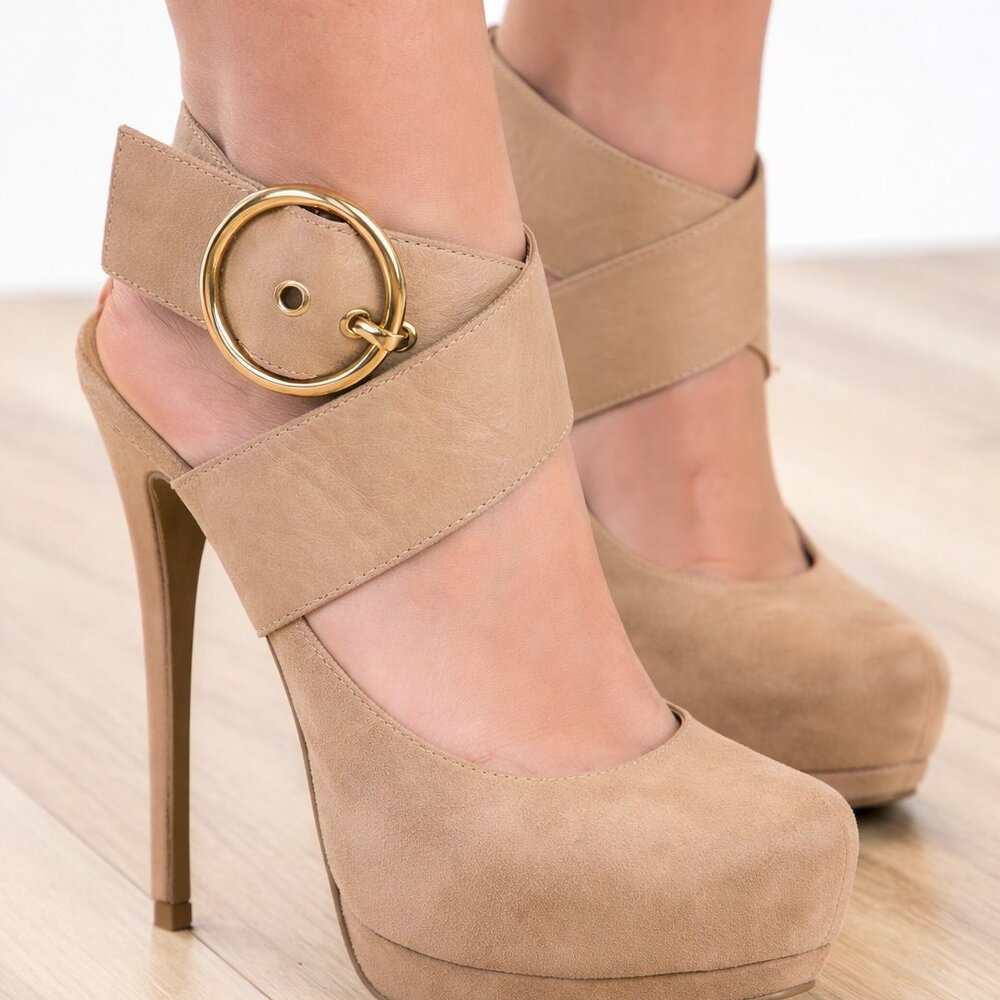 BEBE AUDRYAN CLOSED-TOE CROSSOVER BUCKLED HEEL 7.5